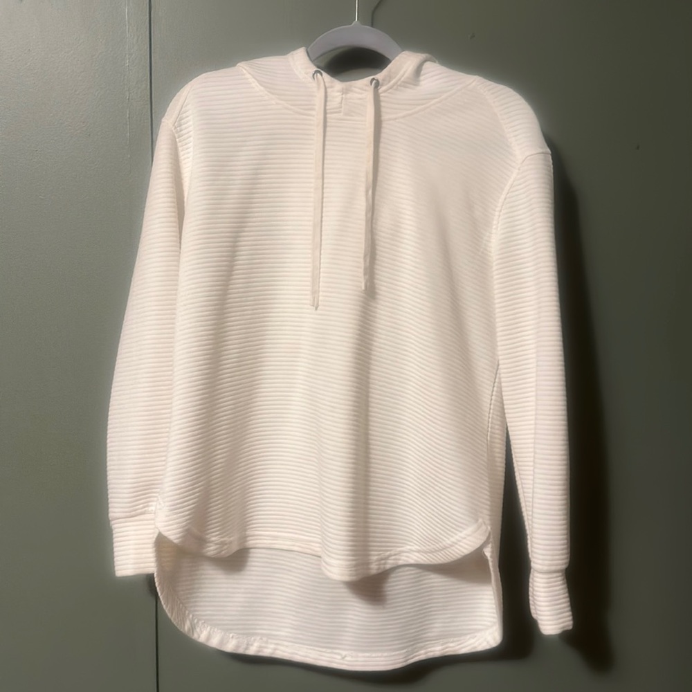Cream Colored Athletic Hoodie🌿